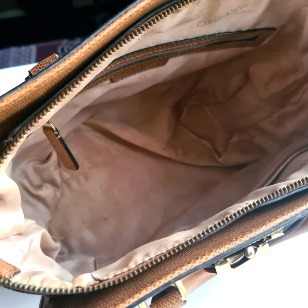 VINTAGE Calvin Klein Tan Two Handle Bag Handbag - Picture 10 of 16